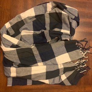 FabFitFun Plush Scarf